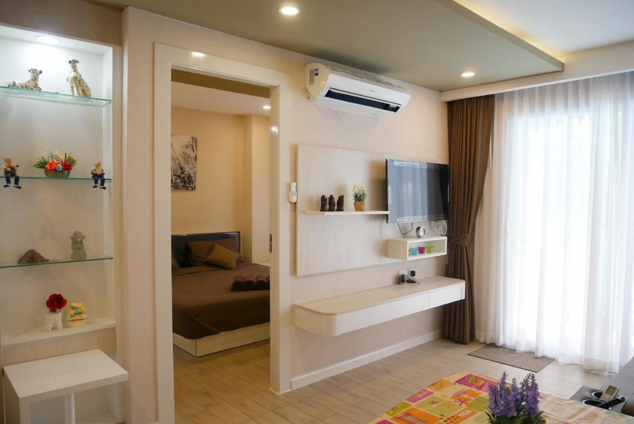 Seven Seas Resort Pattaya & Sofa Bed ジョムティエンビーチ エクステリア 写真