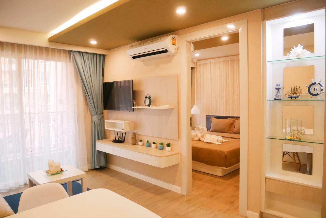 Seven Seas Resort Pattaya & Sofa Bed ジョムティエンビーチ エクステリア 写真