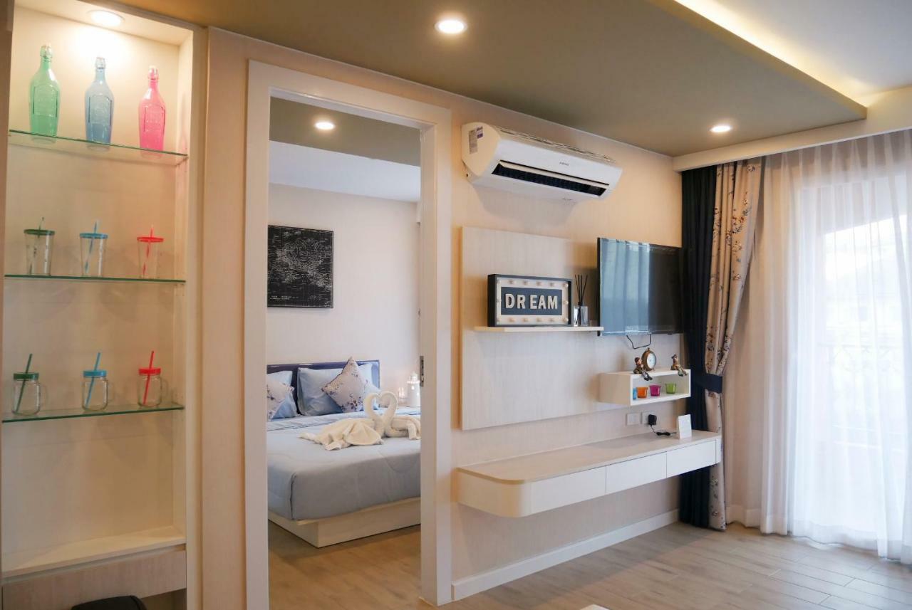 Seven Seas Resort Pattaya & Sofa Bed ジョムティエンビーチ エクステリア 写真