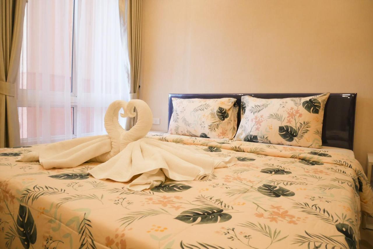 Seven Seas Resort Pattaya & Sofa Bed ジョムティエンビーチ エクステリア 写真