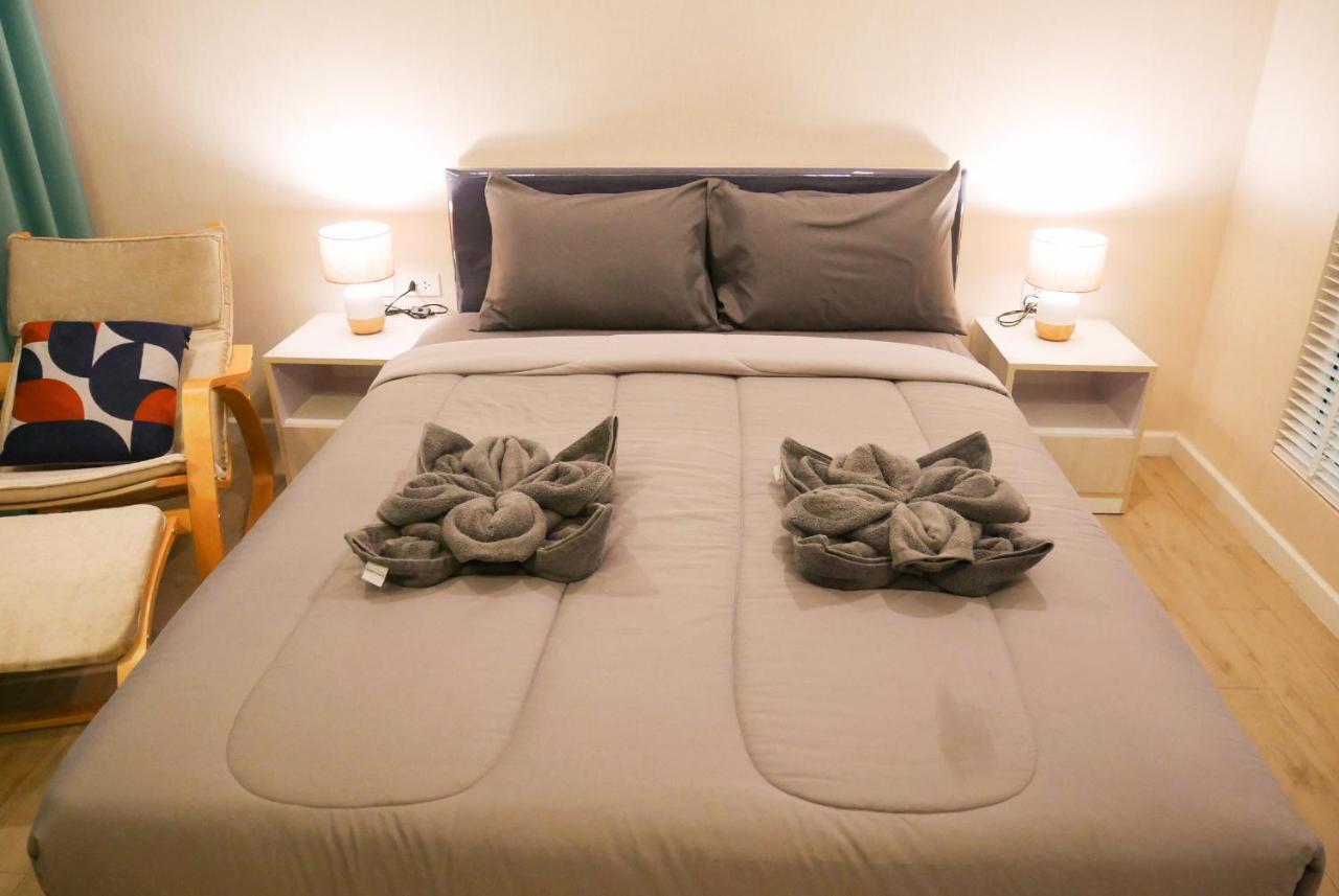 Seven Seas Resort Pattaya & Sofa Bed ジョムティエンビーチ エクステリア 写真